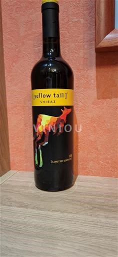 Vin Rouge sec Shiraz [yellow Tail] 2015 Australie Nouvelle-Galles-du-Sud New England Australia